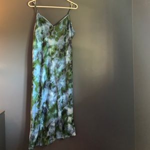 WILD FABLE “tie dye” slip dress size L